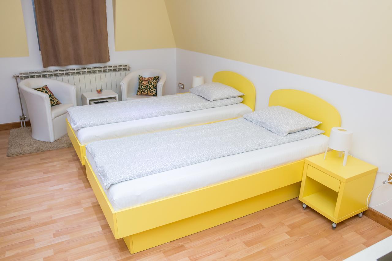 Kalanj Apartmani I Sobe Belgrad Exteriör bild