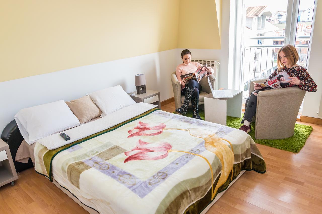 Kalanj Apartmani I Sobe Belgrad Exteriör bild