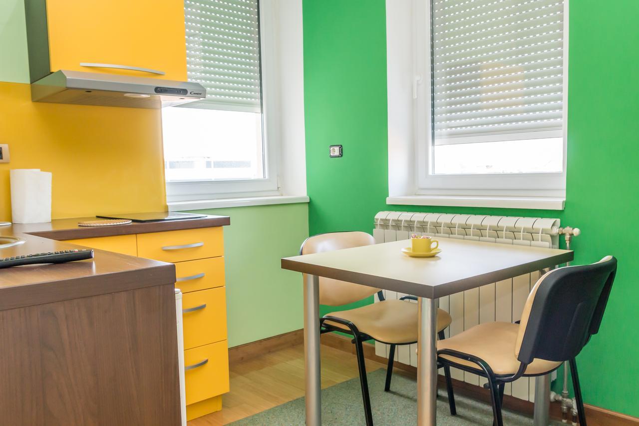 Kalanj Apartmani I Sobe Belgrad Exteriör bild