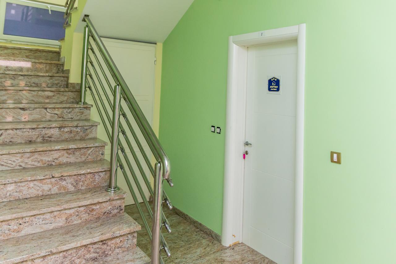 Kalanj Apartmani I Sobe Belgrad Exteriör bild